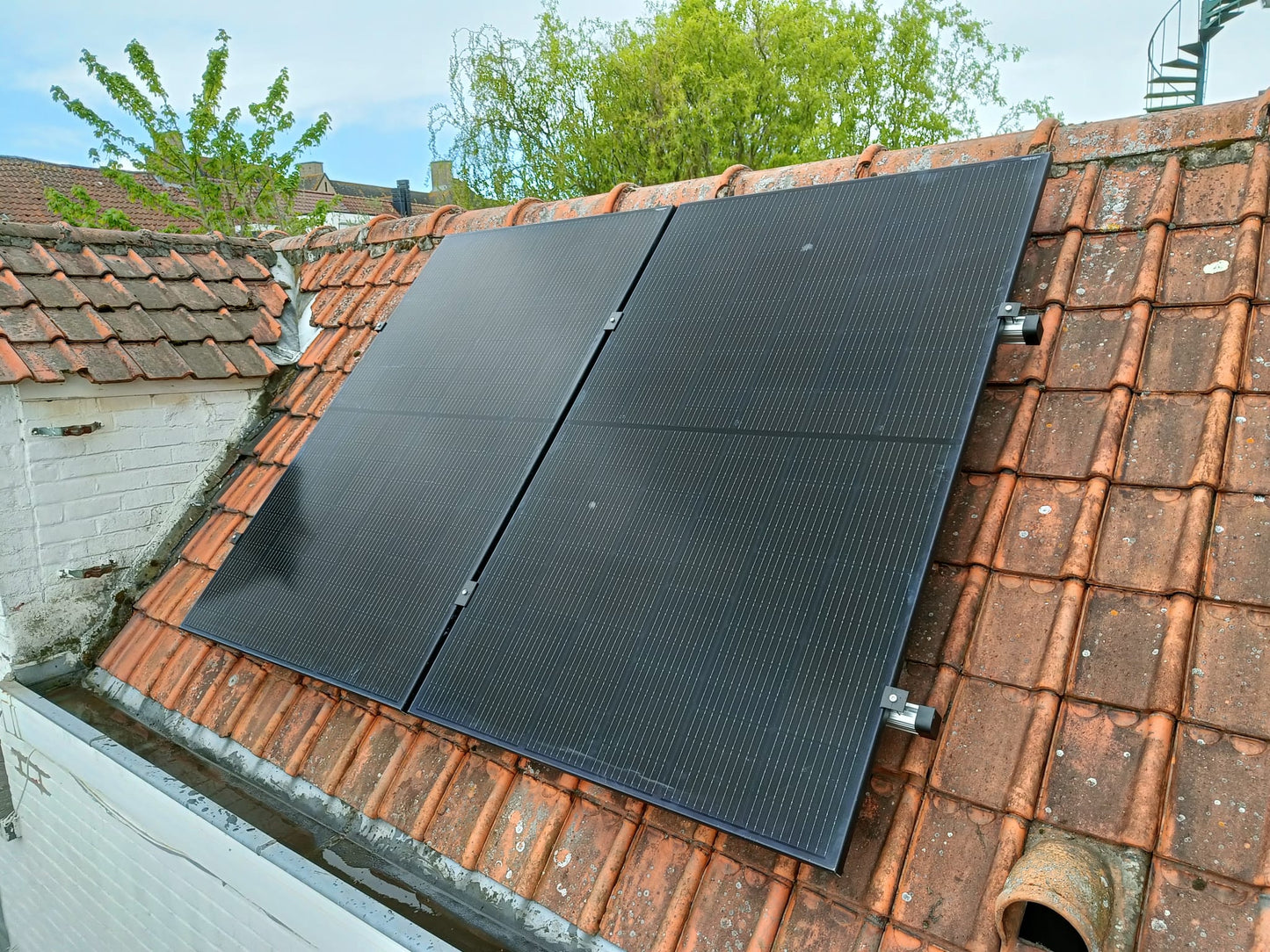 Hellend dak (dakpannen)